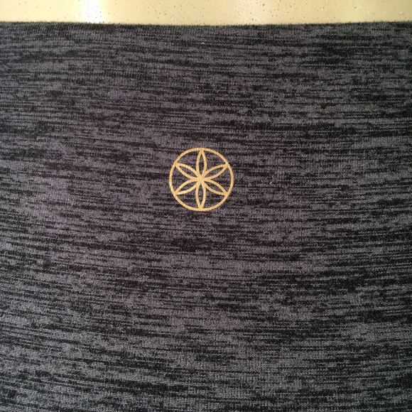 Gaiam High Rise Grey Yoga Leggings Small - Picture 6 of 7